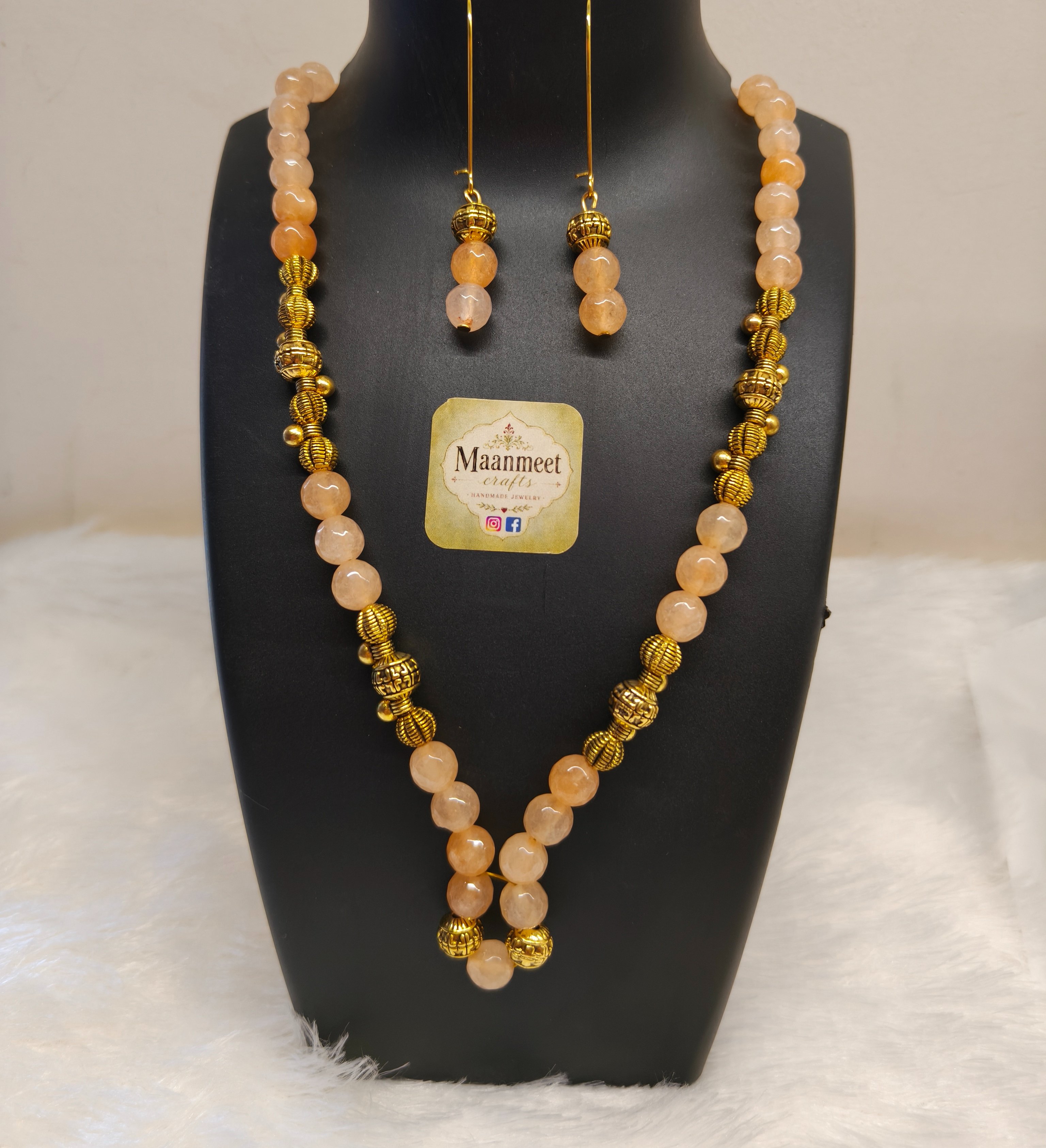 Peach Beaded Necklace Set with heavy golden metal beads