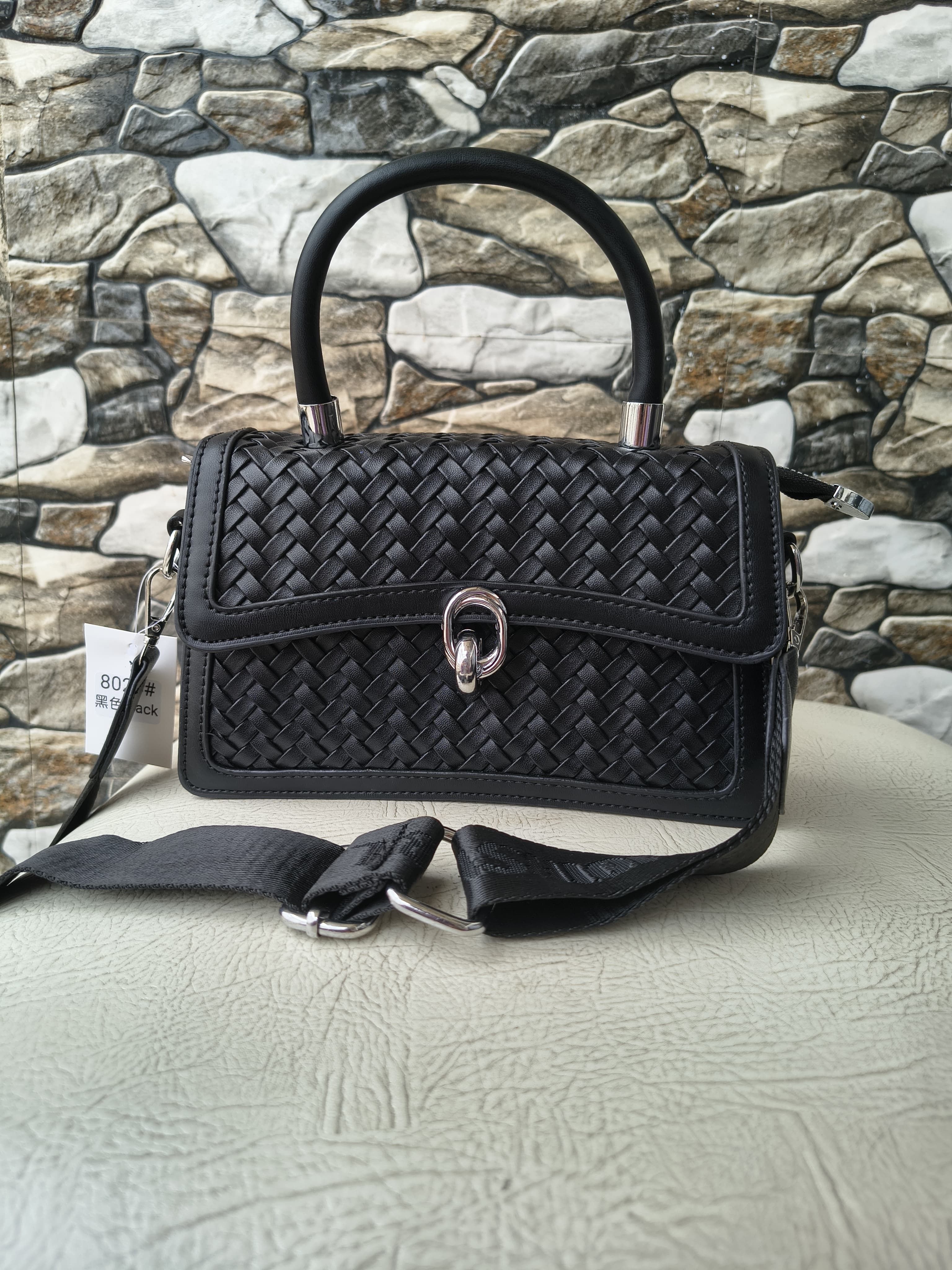 CHIC WAVE TOP HANDLE – Black — Ysk Atelier
