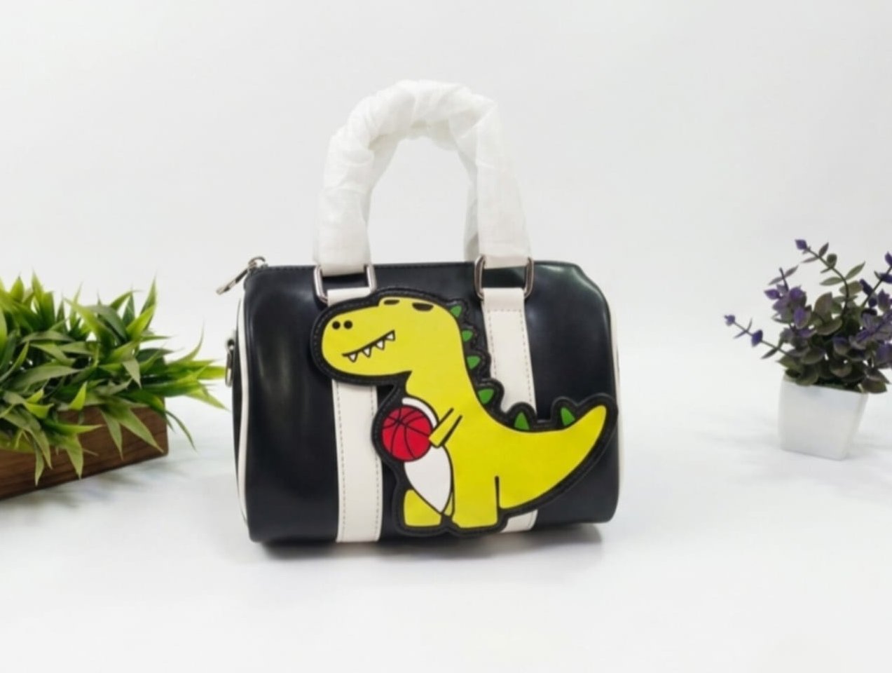 DINO POP MINI DUFFLE – Black — Ysk Atelier