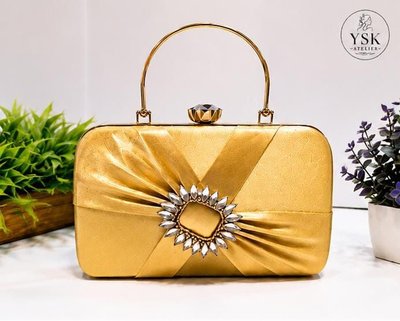 ROYAL BLOOM TOP HANDLE