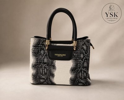 CROCODILE STRUCTURED BAG
