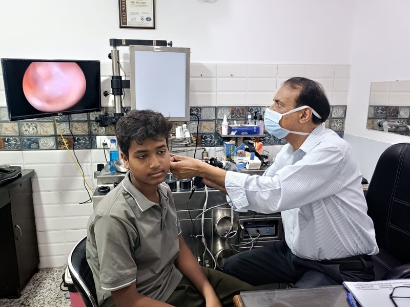 Microscopic & Endoscopic Procedures